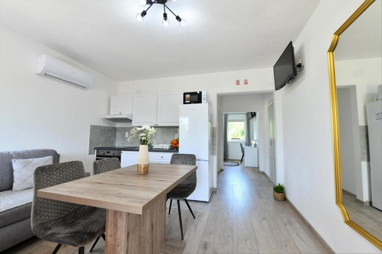 Apartments Green Linden Rakovica Exterior foto