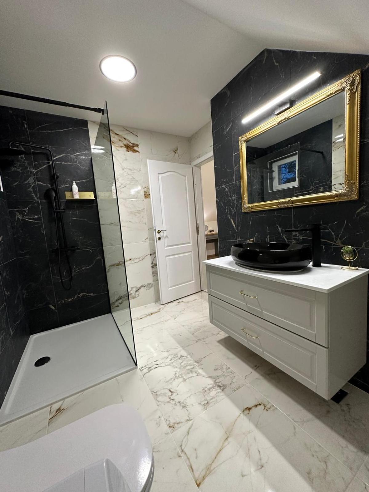 Apartments Green Linden Rakovica Exterior foto